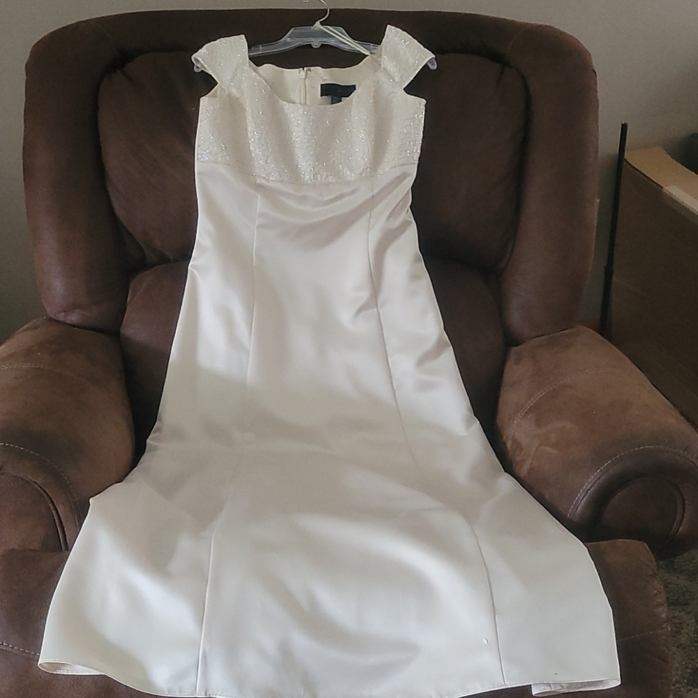 Gorgeous wedding or prom dress